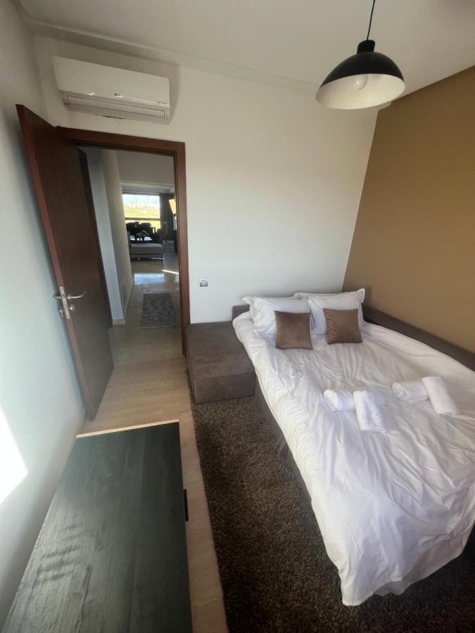 Superbe appartement, vue sur golf, piscine et Atlas Marrakesh Extérieur photo